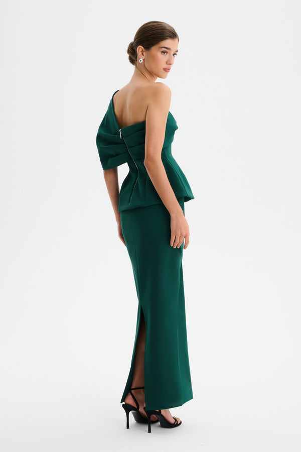 Lavish Alice GIOVANNA Twisted Cape Shoulder Maxi Dress In Emerald Green