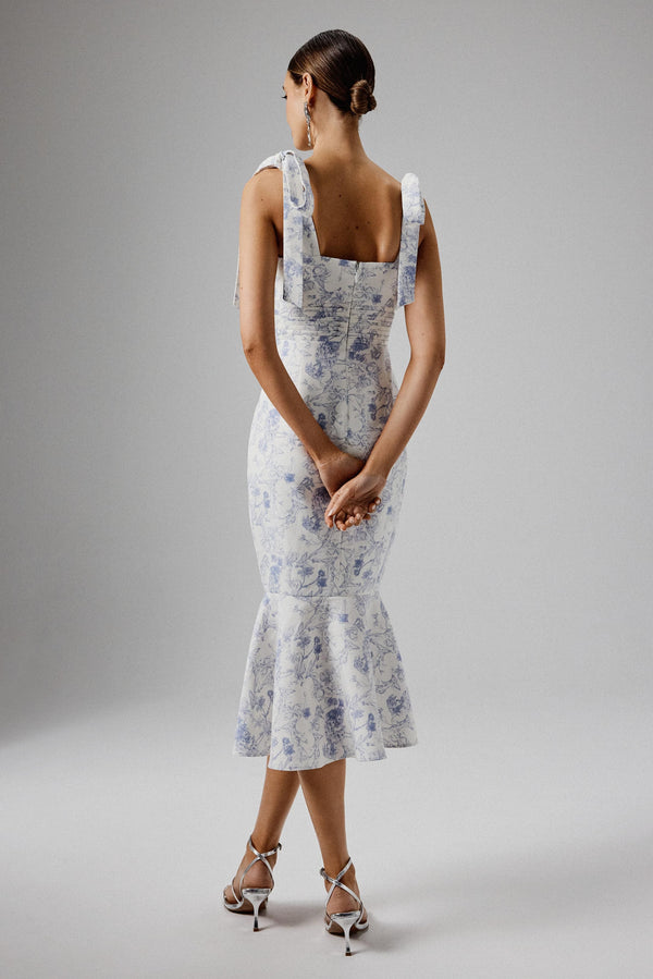 Lavish Alice KAMILA Tie Strap Micro Button Crepe Midi Dress In Blue Porcelain Print