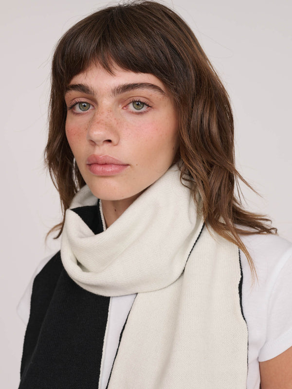 Lazy Oaf Hand In Hand Scarf