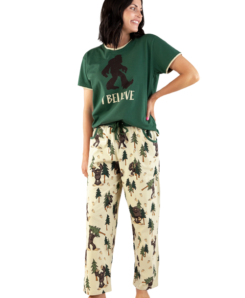 lazy one I Believe Squatch Women's Regular Fit PJ Set