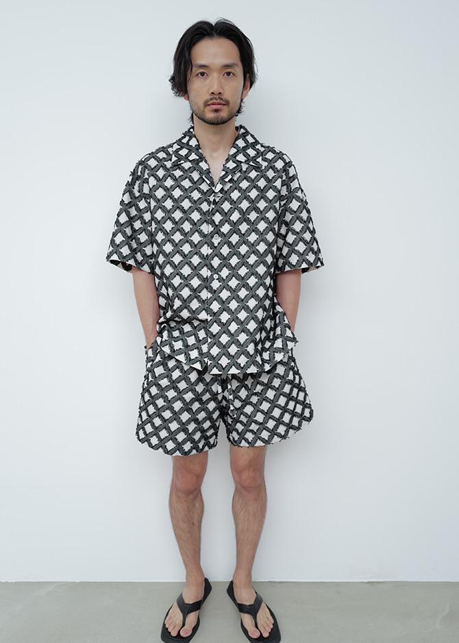 Le 17 Septembre ARGYLE PATTERNED JACQUARD SHIRT [BLACK]