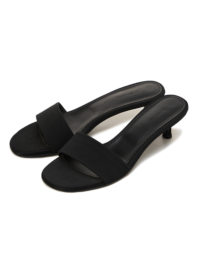 Le 17 Septembre BLACK SATIN SLIDE SANDAL [ROUND]