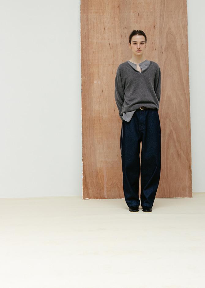 Le 17 Septembre CURVED DENIM PANTS [INDIGO]