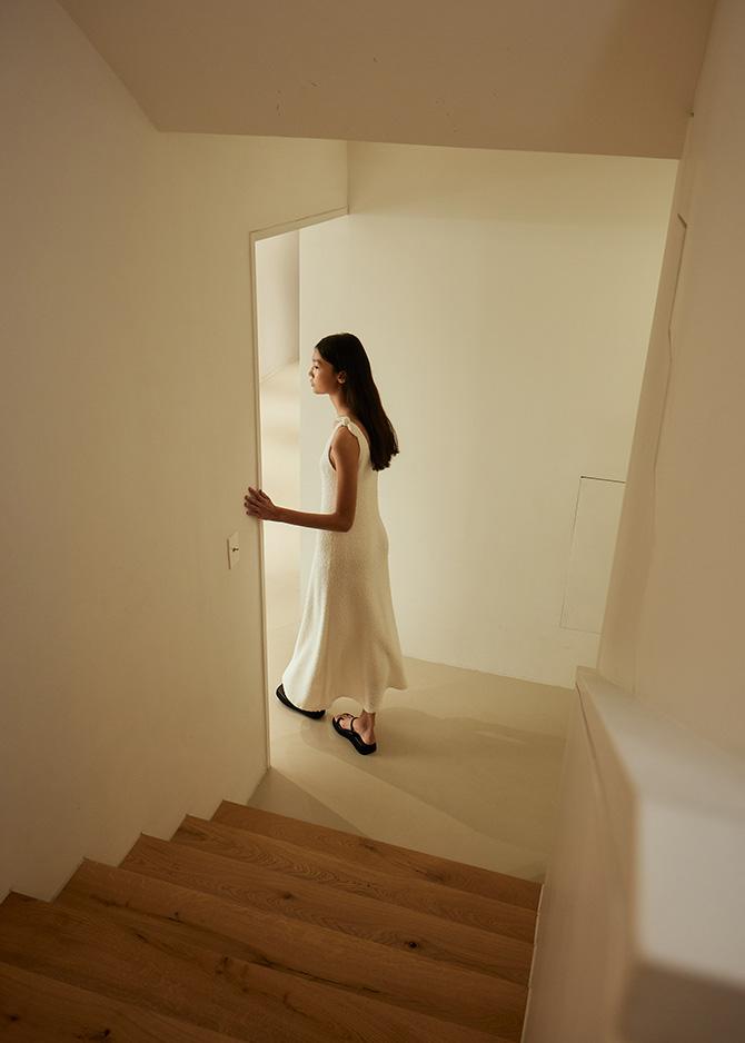 Le 17 Septembre KAELYN WHITE DRESS By ITALY FABRIC