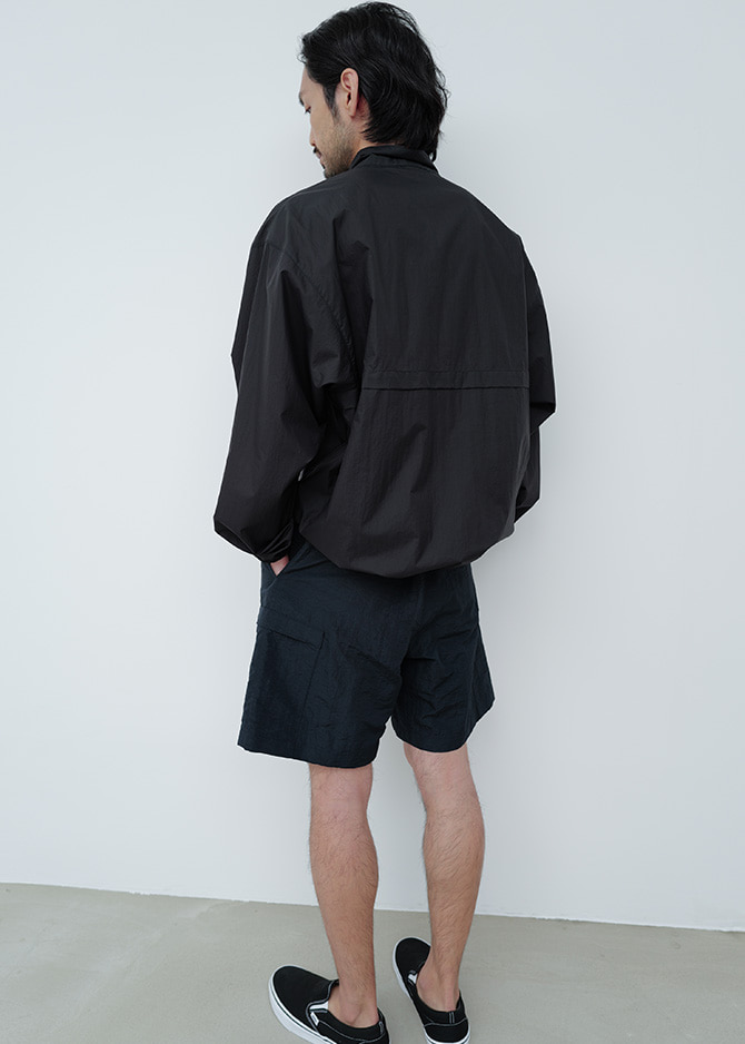 Le 17 Septembre RE-NYLON ANORAK JUMPER [BLACK]