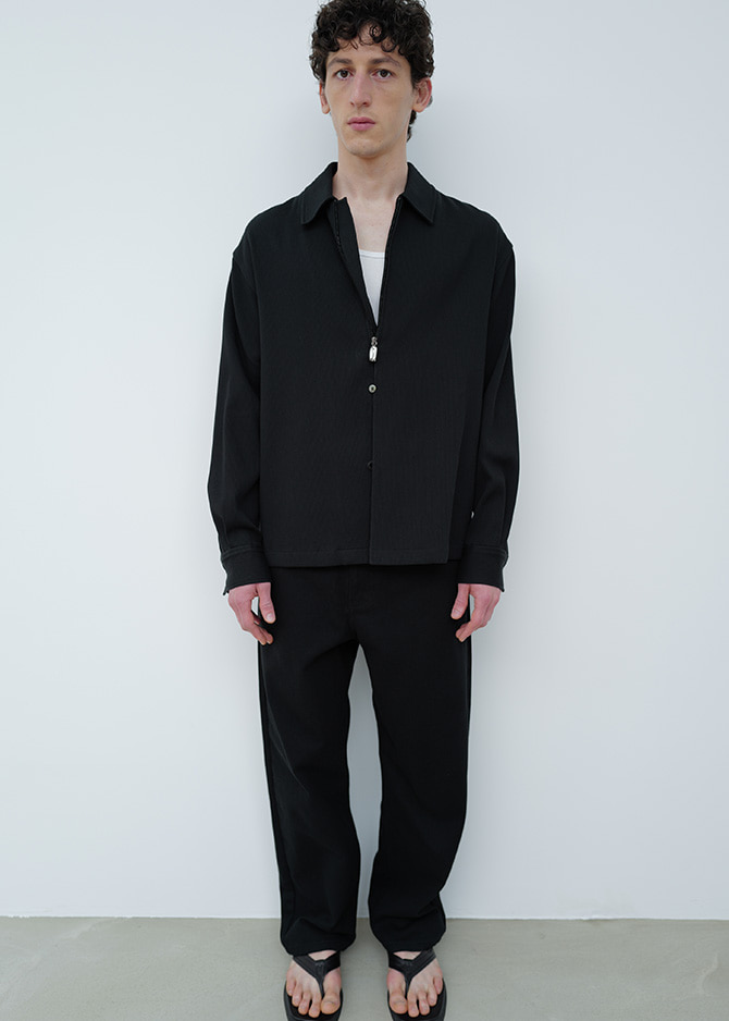 le 17 septembre ZIP AND BUTTON FRONT SHIRT [BLACK]
