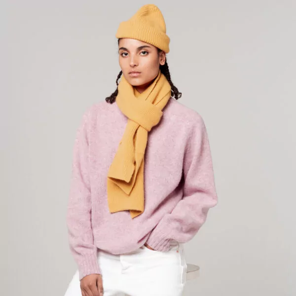 Le Bonnet Crewneck — Taffy