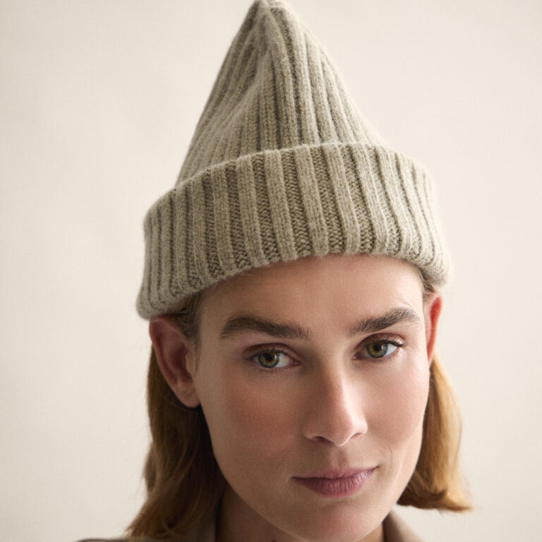 Le Bonnet Le Grand Bonnet — Clay