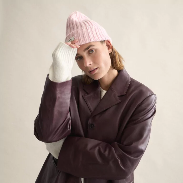 Le Bonnet Logo Beanie — Blush