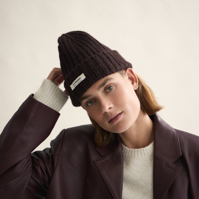 Le Bonnet Logo Beanie — Espresso