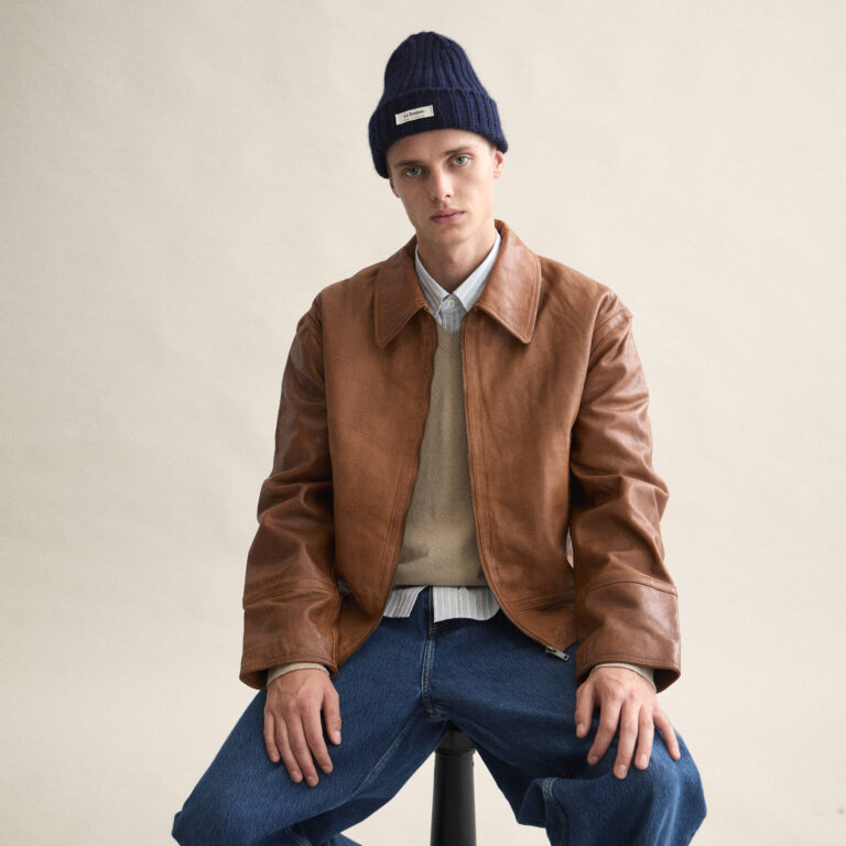 Le Bonnet Logo Beanie — Midnight