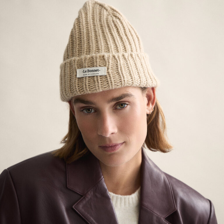 Le Bonnet Logo Beanie — Sand