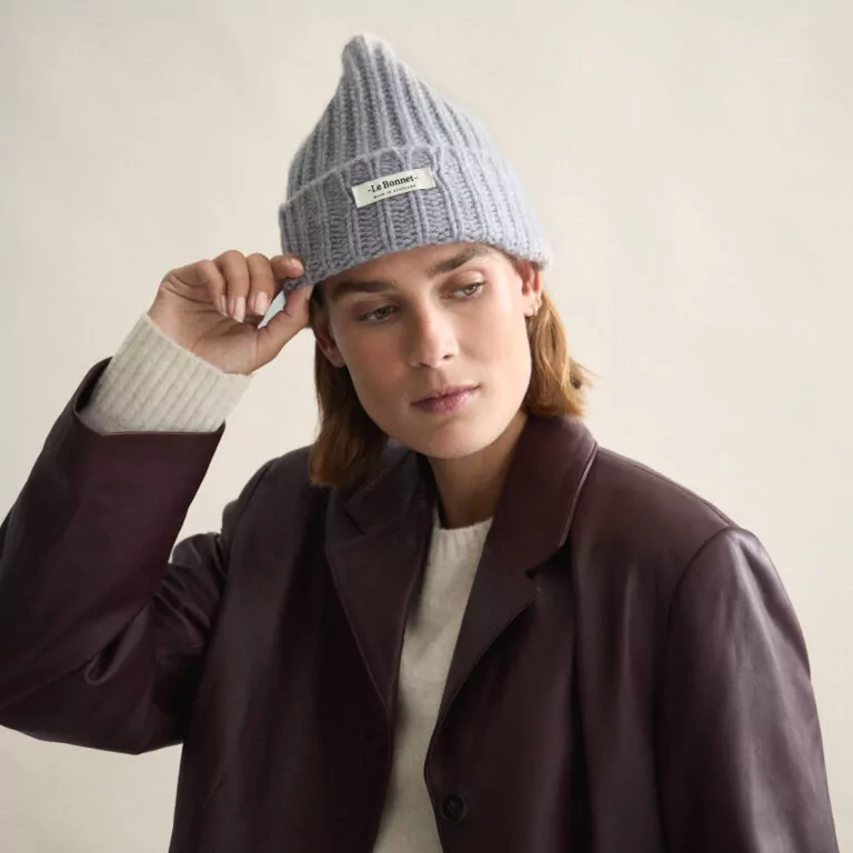 Le Bonnet Logo Beanie — Smoke