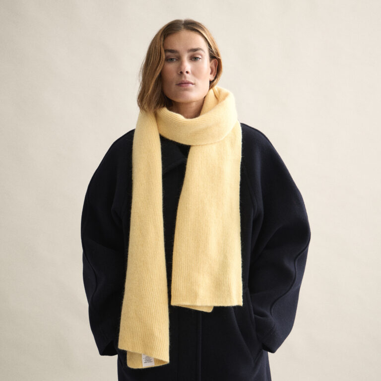 Le Bonnet Scarf — Blonde