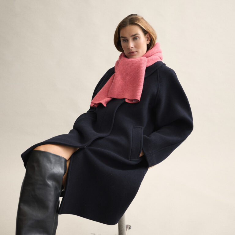 Le Bonnet Scarf — Fuchsia