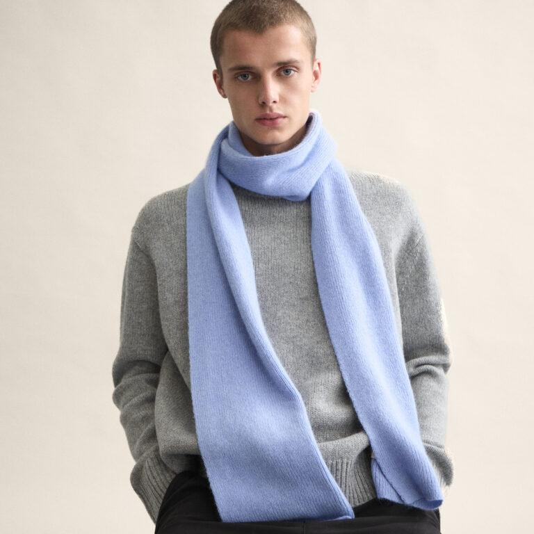 Le Bonnet Scarf — Light Blue Sky