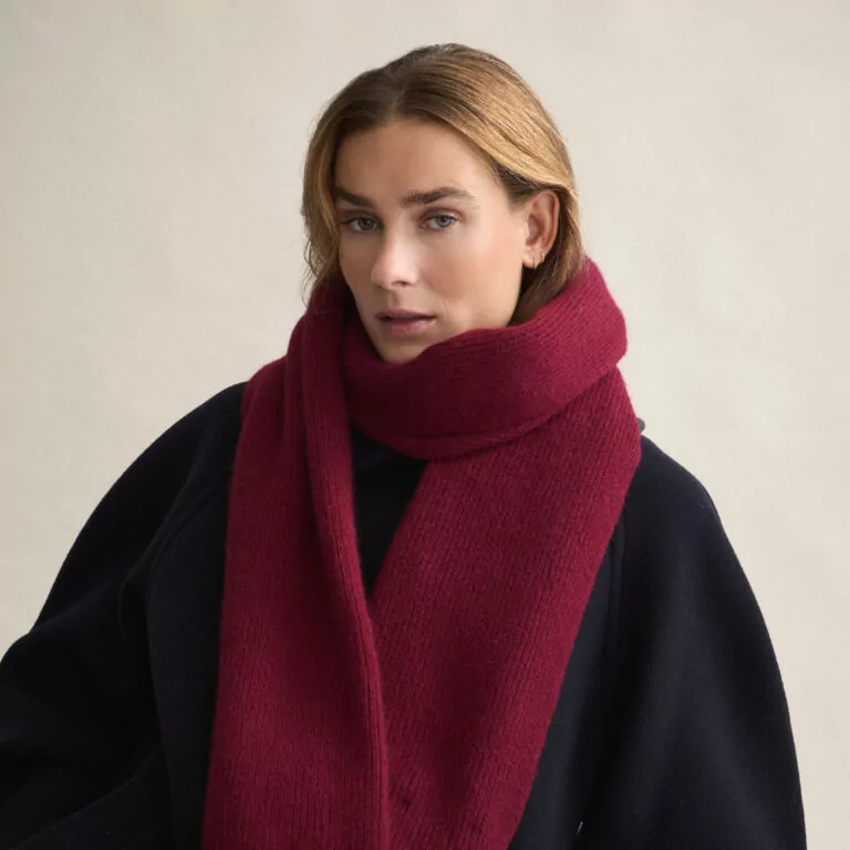Le Bonnet Scarf — Wine