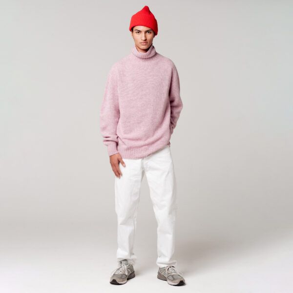 Le Bonnet Turtleneck — Taffy