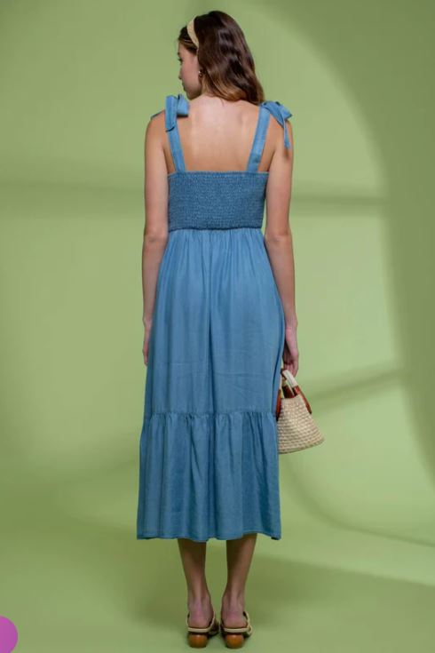 Le Bos Blu Pepper Chambray Women's Smocked Midi Dress SD025123-C