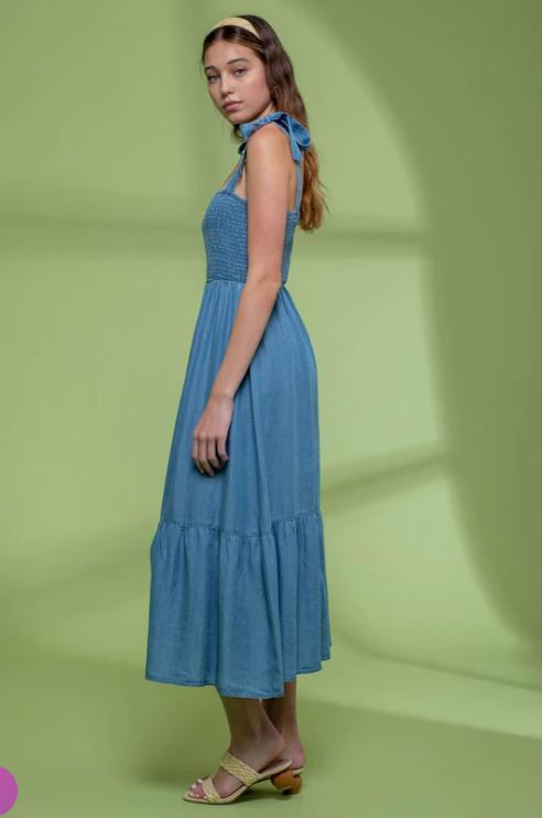 Le Bos Blu Pepper Chambray Women's Smocked Midi Dress SD025123-C