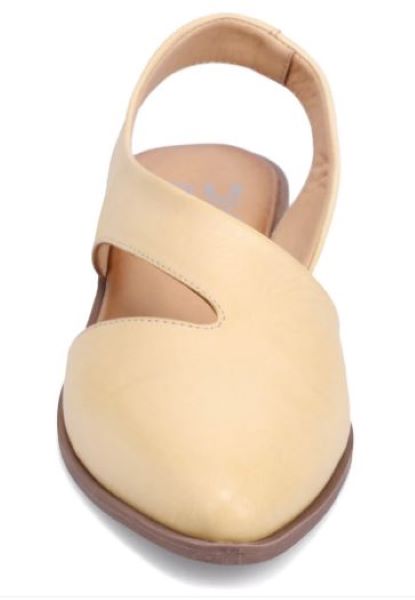 Le Bos Bueno Chick Bianca Women's Asymmetric Flats B2206