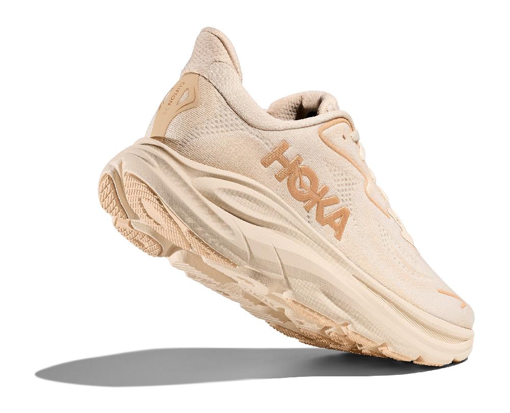 Le Bos Hoka Vanilla/Birch Clifton 10 Women's Wide Width Running Shoes 1162050-VCH