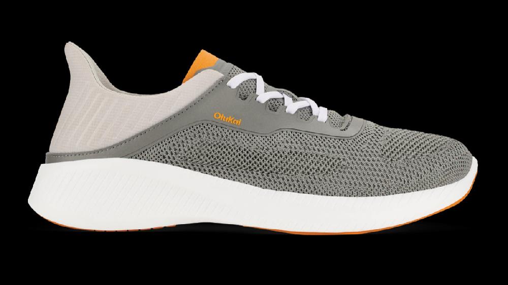 le bos Olukai Storm Grey Island Hopper Men's Travel-Ready Sneakers 10543-4T4T