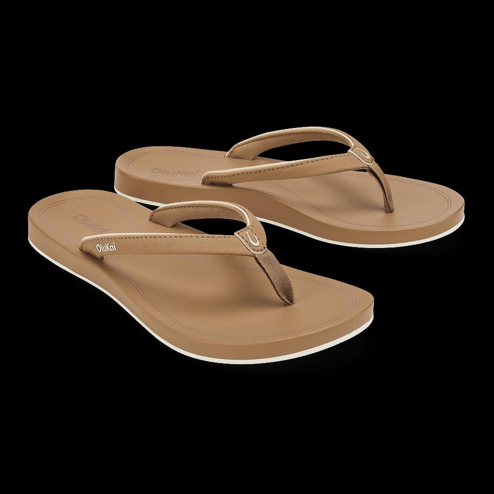 Le Bos Olukai Warm Sand/Warm Sand 'Uiki Women's Toe Post Thong Sandals 20537-WVWV