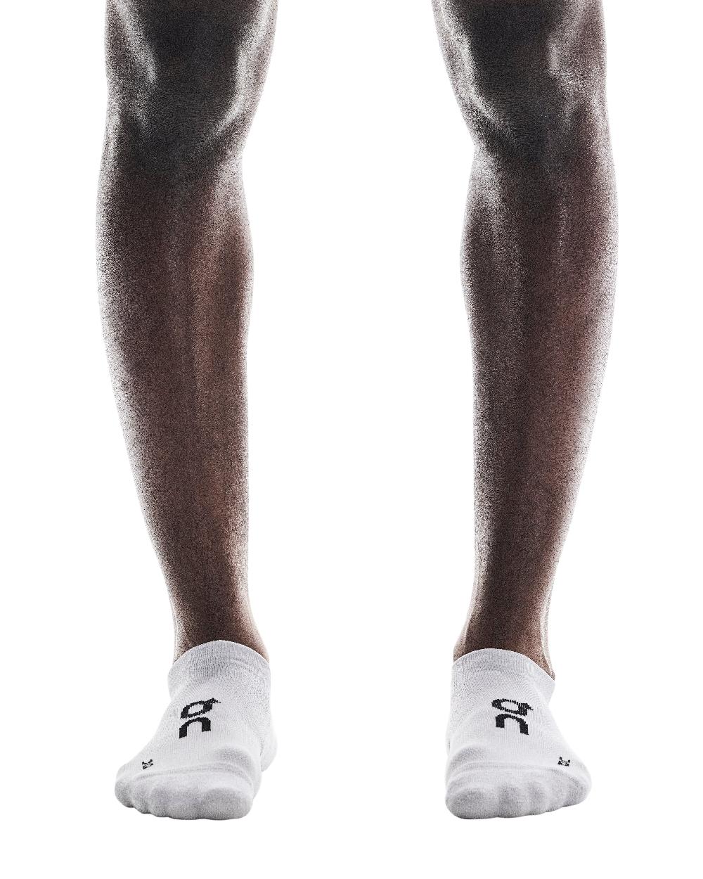 le bos On Glacier Core Run Socks Low 2P 2UF10080561