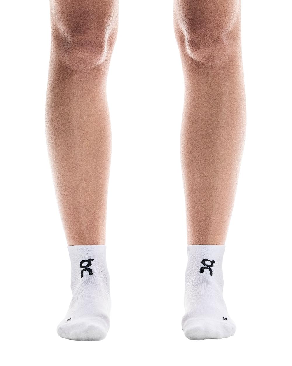 le bos On White Core Run Socks Mid 2P (2 pair) 2UF10070069