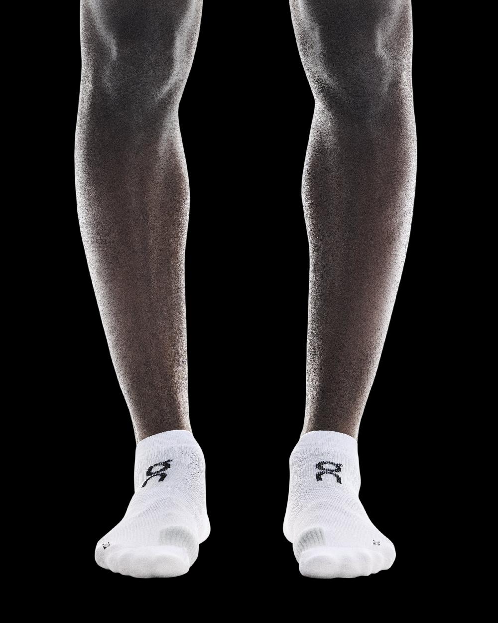 le bos On White/Glacier Performance Run Socks Low 2UF10060813