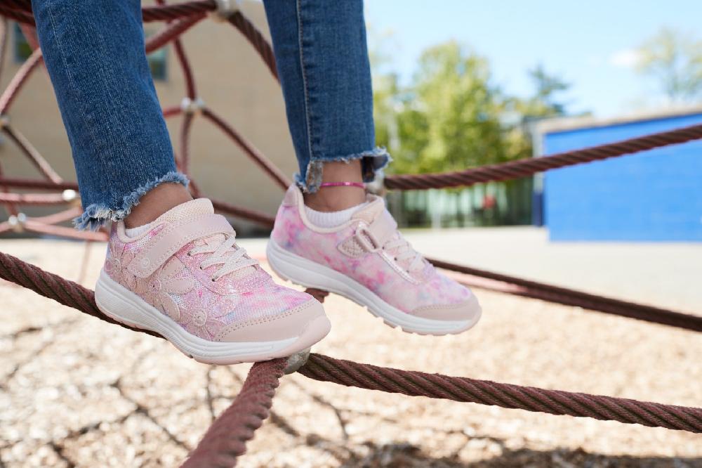 Le Bos Stride Rite Blush SR Lighted Glimmer Toddler Girl's Sneakers (Sizes 7-10 Including Half Sizes) BG032704