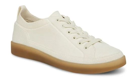 le bos Vionic Ivory Winny Knit Slip On Women's Sneakers J5078F1100