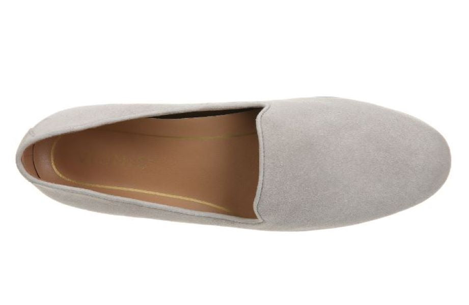 Le Bos Vionic Taupe Willa Slip On Womens Flats 10011520-020