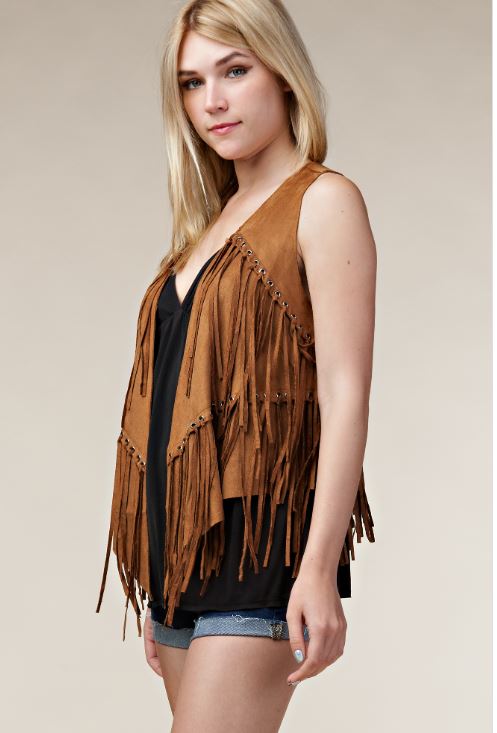 Le Bos Vocal Apparel Camel Women's Vest With Fringed Detailing IM0653V-CAMEL