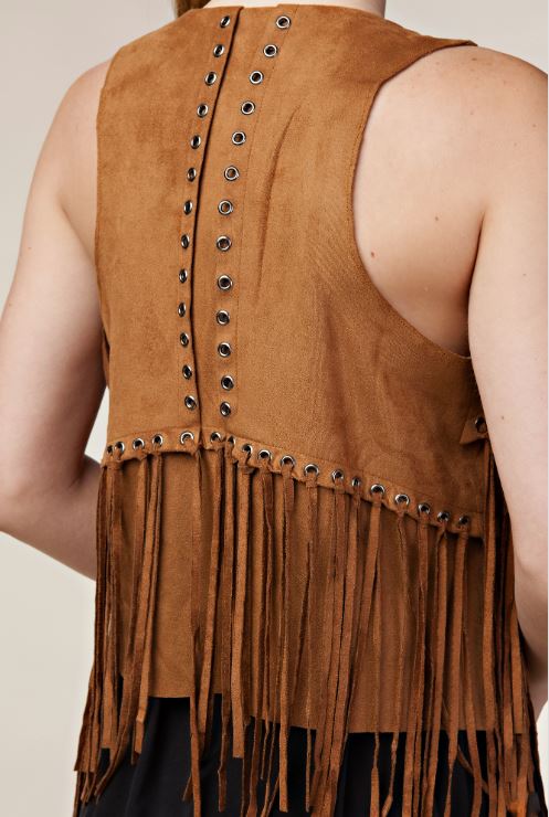 Le Bos Vocal Apparel Camel Women's Vest With Fringed Detailing IM0653V-CAMEL