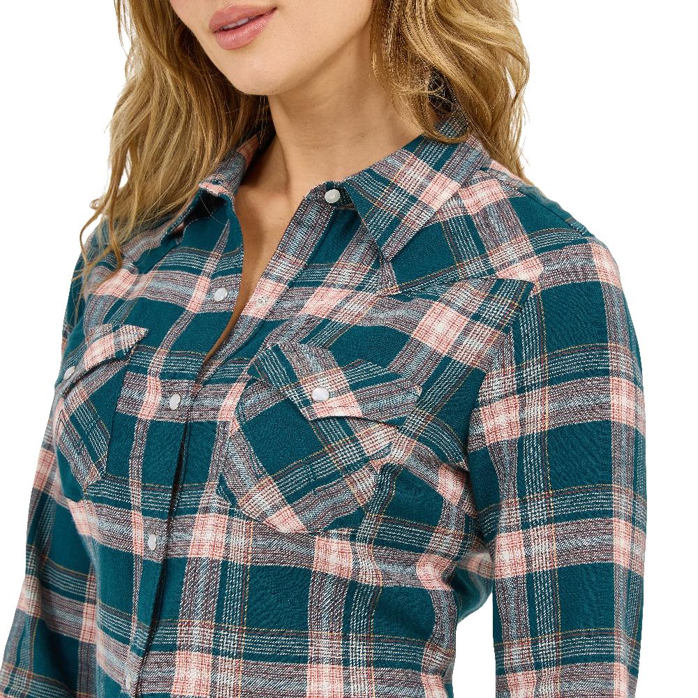 Le Bos Wrangler Pine Forest Essential Flannel Plaid Western Women's Snap Shirt 112371681