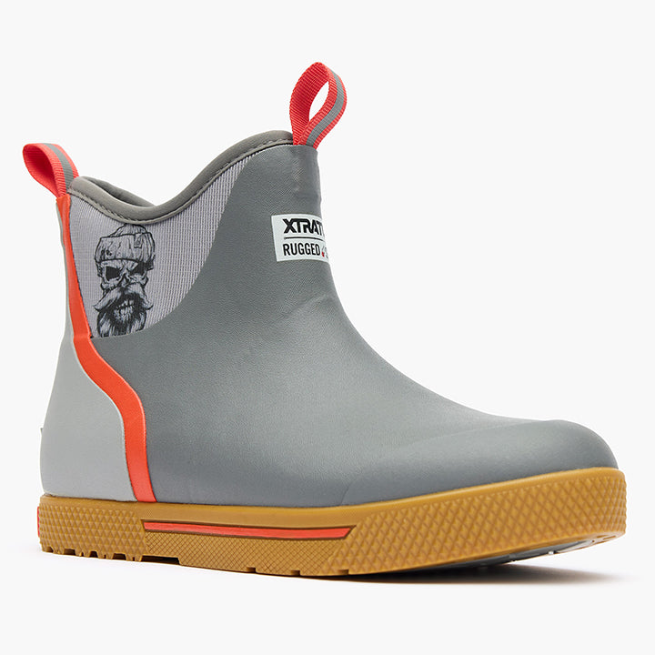 le bos Xtratuf Smoked Pearl/Rugged Seas Men's Wheelhouse 6 inch Ankle Deck Boots XMW102