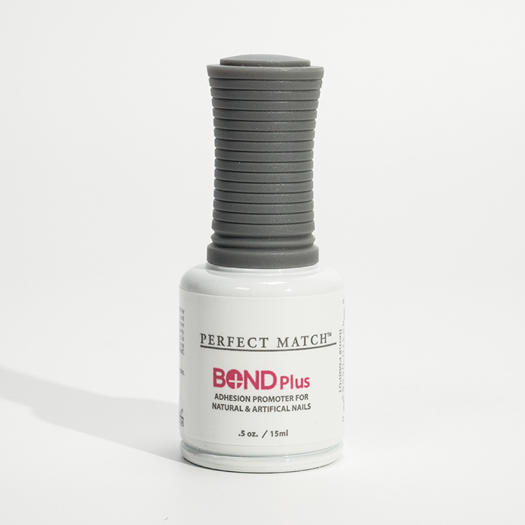 le chat Bond Plus Primer