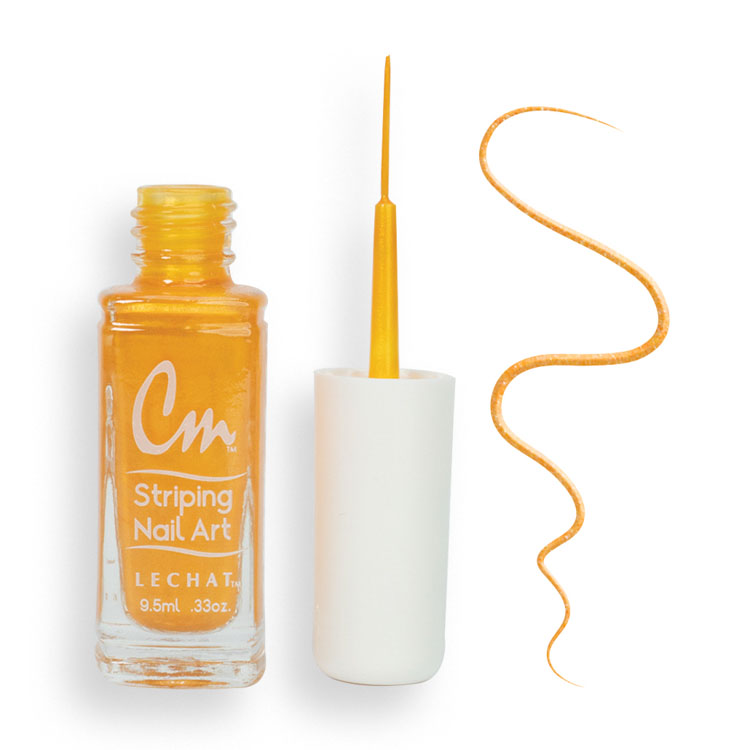 le chat Design Yellow Nail Lacquer