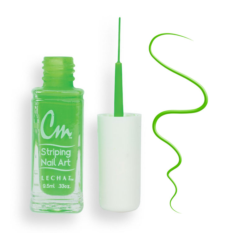 le chat Hot Green Nail Lacquer