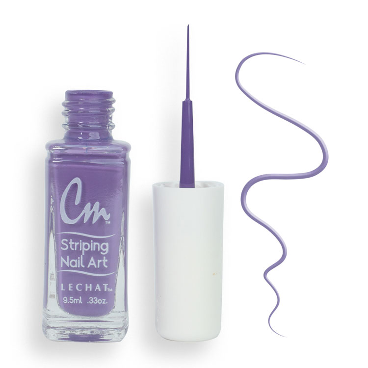 le chat Lavender Flower Nail Lacquer