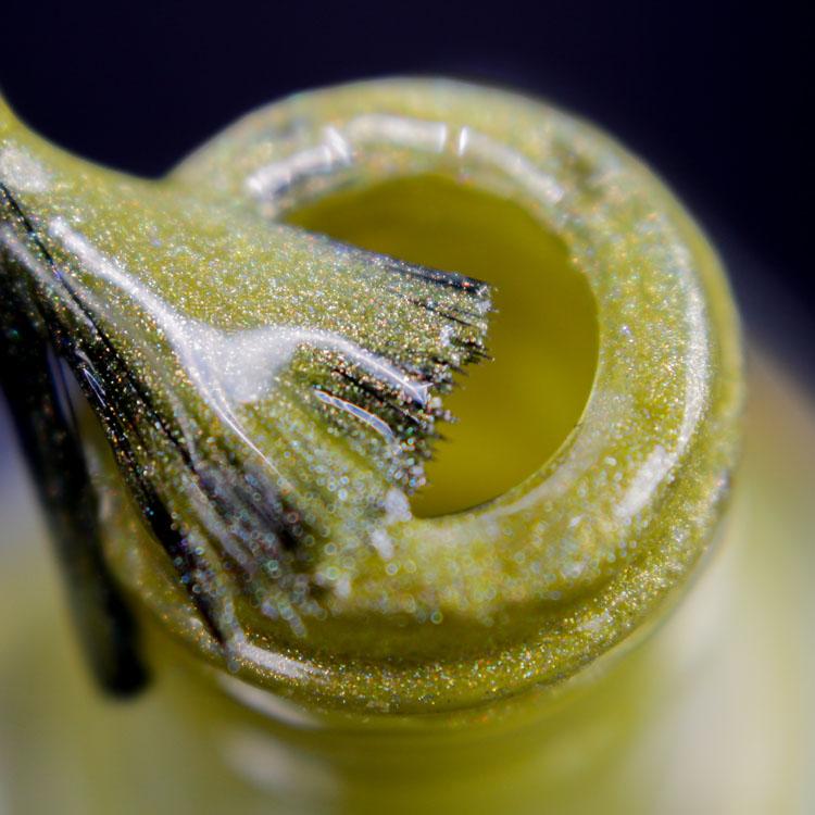 Le Chat Shooting Star Nail Lacquer