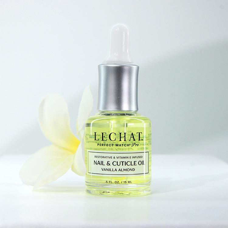 le chat Vanilla Almond Cuticle Oil Cuticle Oil