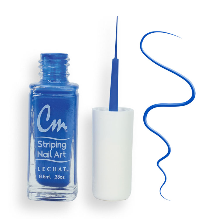 le chat Water Blue Nail Lacquer
