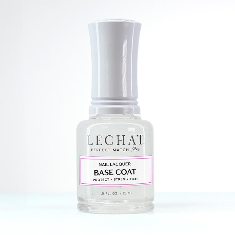 le chat Protect & Strengthen Lacquer Base Coat Base Coat Nail Lacquer