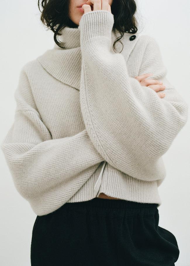 Le Kasha DERIOS Cashmere Cardigan With Scarf Light Beige