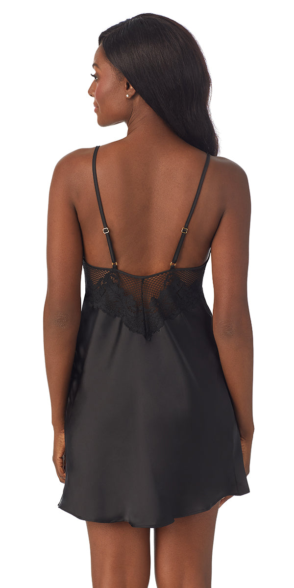 Le Mystere Lace Allure Chemise - Black