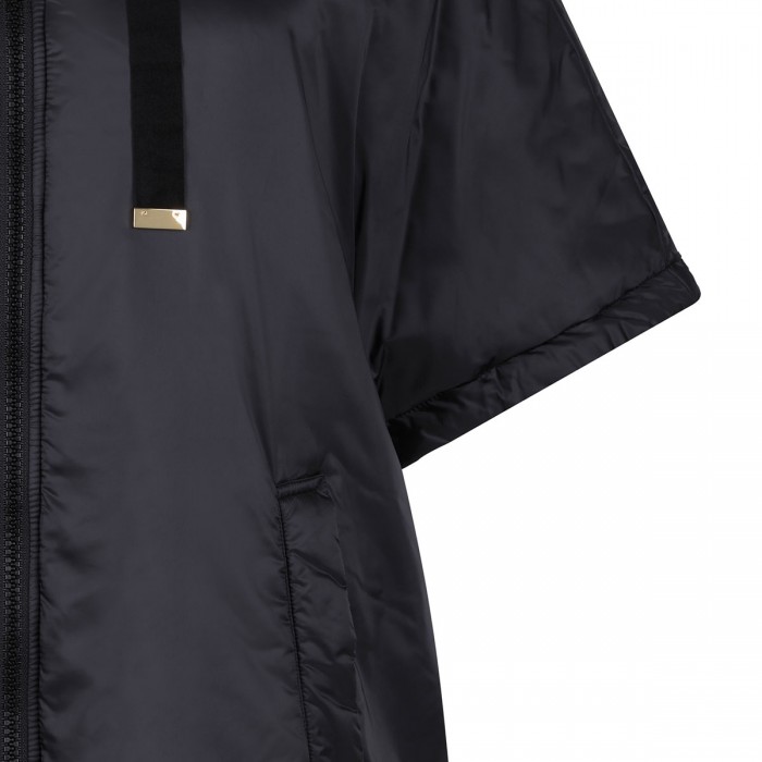 Le Noir Cortina Greenci Padded Cape