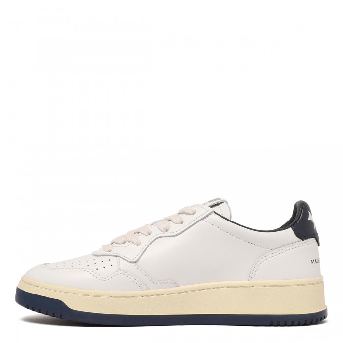 Le Noir Cortina Medalist Maison Kitsuné Sneakers